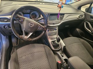Opel Astra 2016