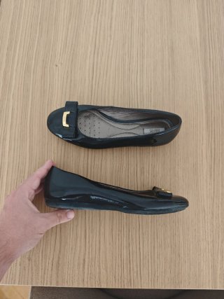 Bailarinas Geox charol negras T37
