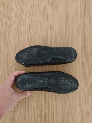 Bailarinas Geox charol negras T37
