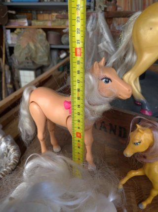Lotto 7 Cavalli Giocattolo Barbie Pony Puledri