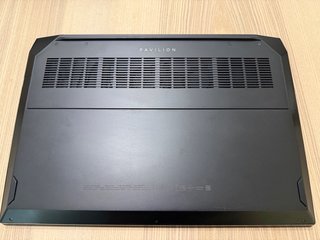 Portátil HP Pavilion 15-ec1004ns Negro/Gris