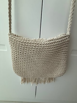 Bolso de verano tejido beige