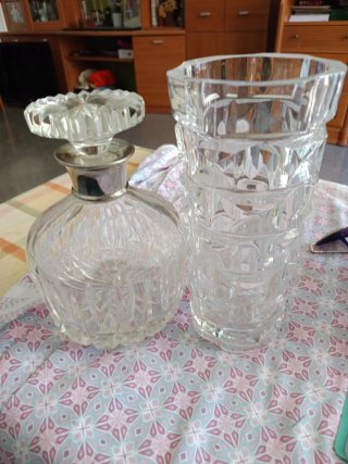 Jarrón y Botella Cristal Tallado