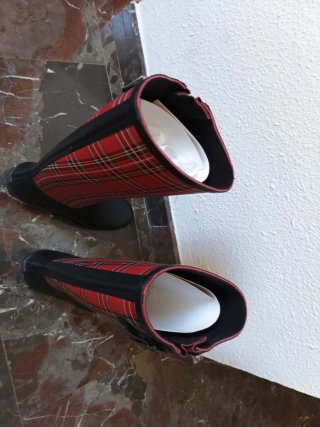 Botas altas de agua Gioseppo a cuadros