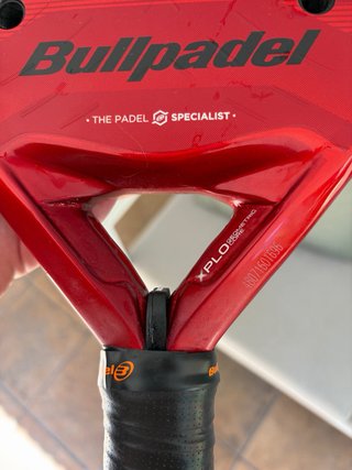 Pala Pádel Bullpadel Xplo Comfort Martín Di Nenno