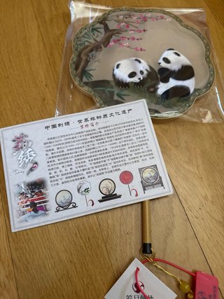 Abanico Pai Pai Chino Panda Bordado a mano