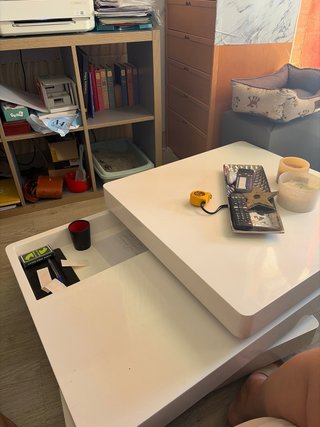 Mesa de centro lacada en blanco