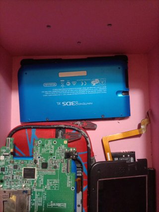 Nintendo 3DS XL Rota (manca cavo fotocamera)