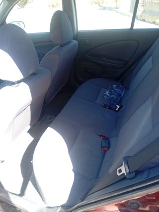 Nissan Almera 2004