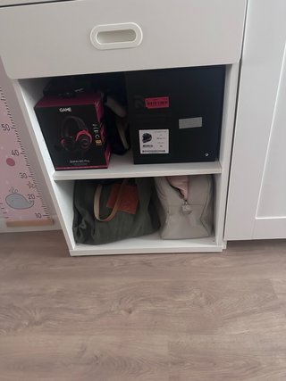 Estantería infantil IKEA con cajones