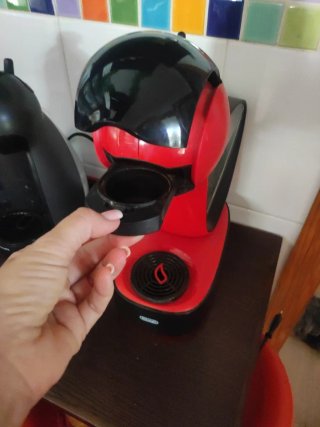 Cafetera Nescafé Dolce Gusto Roja