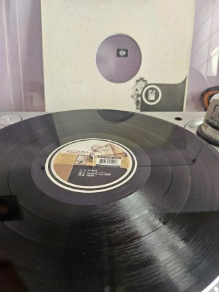 Delon & Dalcan - Hush Is My Friend Vinyl