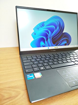 Portátil ASUS i5 8GB SSD 500GB
