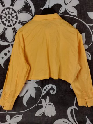 Camicia crop H&M senape taglia S