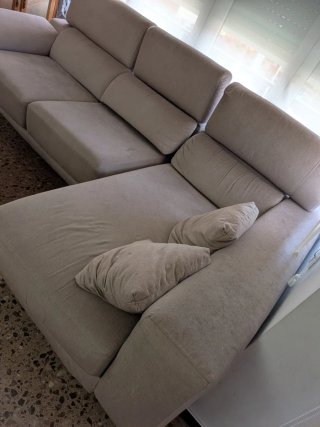 Sofá chaise longue + 6 sillas comedor