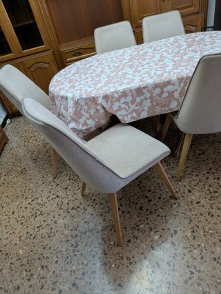 Sofá chaise longue + 6 sillas comedor