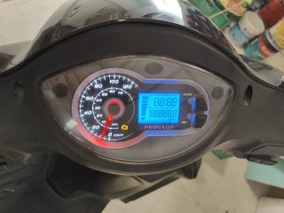 Peugeot Tweet 125 2022-23 Scooter