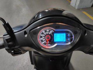 Peugeot Tweet 125 2022-23 Scooter