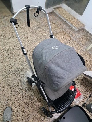 Carro Bugaboo Bee 5 con accesorios