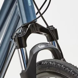 Bicicleta de trekking azul
