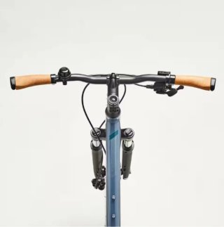 Bicicleta de trekking azul