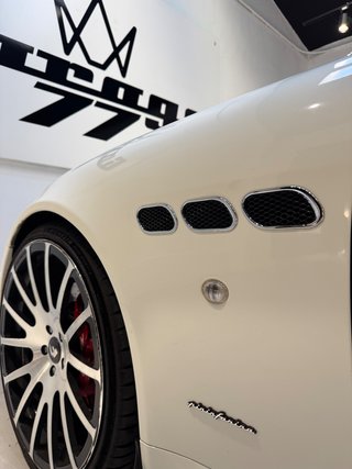 Maserati Quattroporte 4.7 V8 S Automático