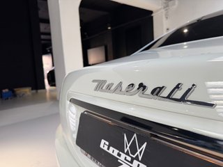 Maserati Quattroporte 4.7 V8 S Automático