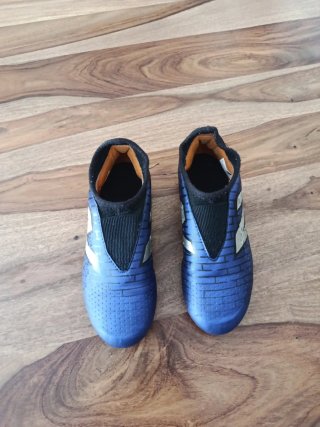Botas Fútbol New Balance Tekela Niño T.31