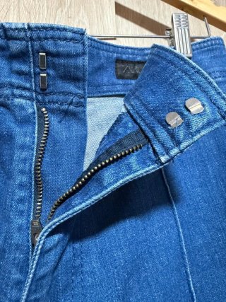 Pantalón vaquero Zara ancho azul