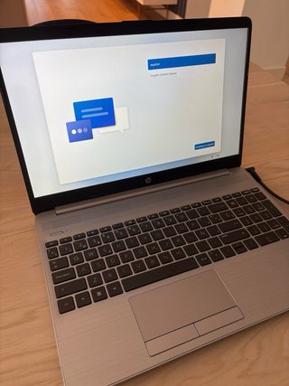 Portátil HP 250 G9 Gris
