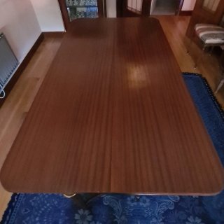 Mesa consola extensible estilo clásico de madera