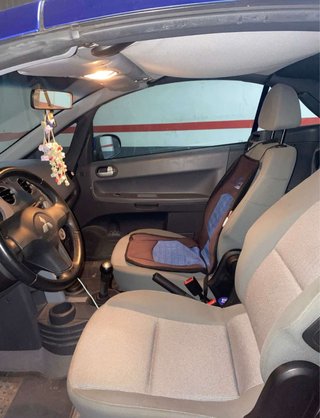 Mitsubishi Colt czc 1.5 16cv Instyle 2009