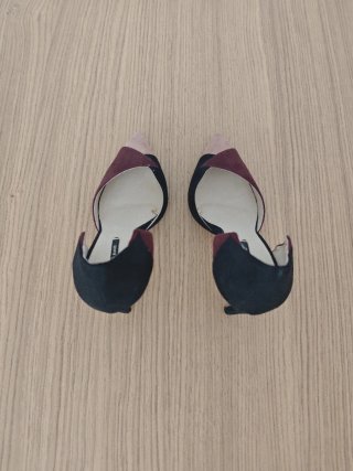 Zapatos Zara Basic granate, rosa y negro T37