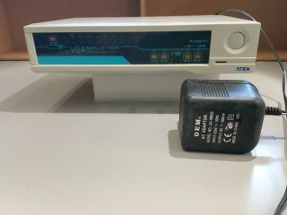 Splitter VGA VS-134 350MHz
