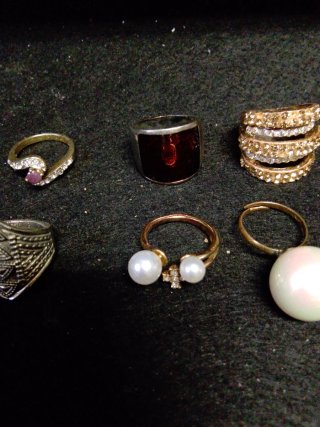 Lote anillos bisutería antiguos