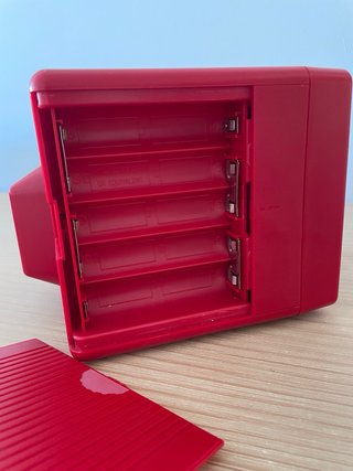Televisor Emerson Vintage Rojo + Radio AM/FM