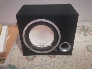 Altavoces JBL y Pioneer con Subwoofer