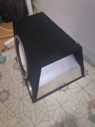 Altavoces JBL y Pioneer con Subwoofer