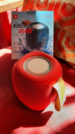 Altavoz Bluetooth KTS-1458 Rojo