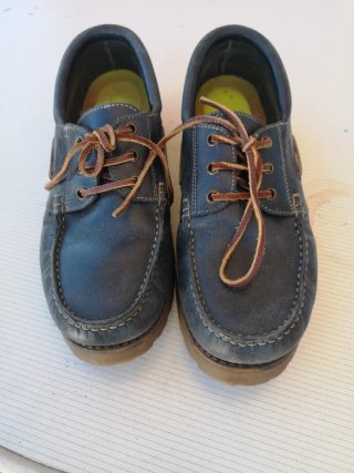 Zapatos Gotila Marrones y Negros