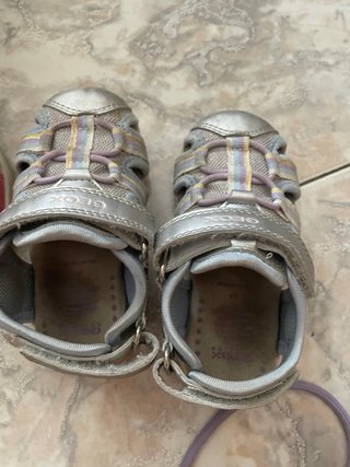 Sandalias Geox niña Talla 24