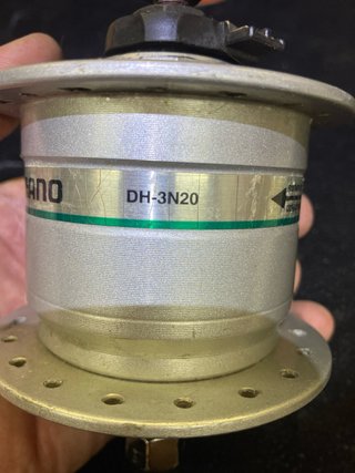 Buje Dinamo Shimano Plata