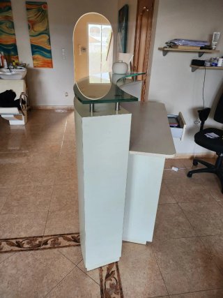 Mobiliario de peluquería completo