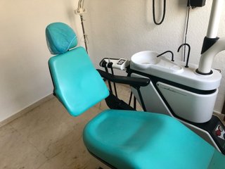 Material de clínica dental .