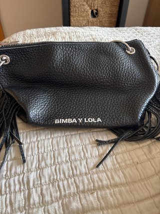 Bolso Bimba y Lola negro con flecos