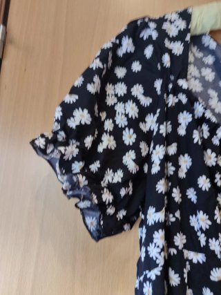 Vestido juvenil estampado floral
