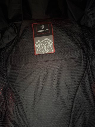 Chaqueta Moto Bela Negra y Roja