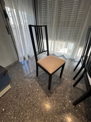 Mesa y 6 Sillas IKEA BJURSTA