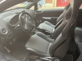 Opel Corsa OPC Nürburgring 1.6 Turbo 210CV