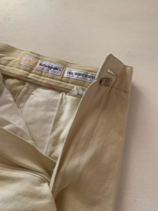Pantalón Burberrys niño talla 10 años.